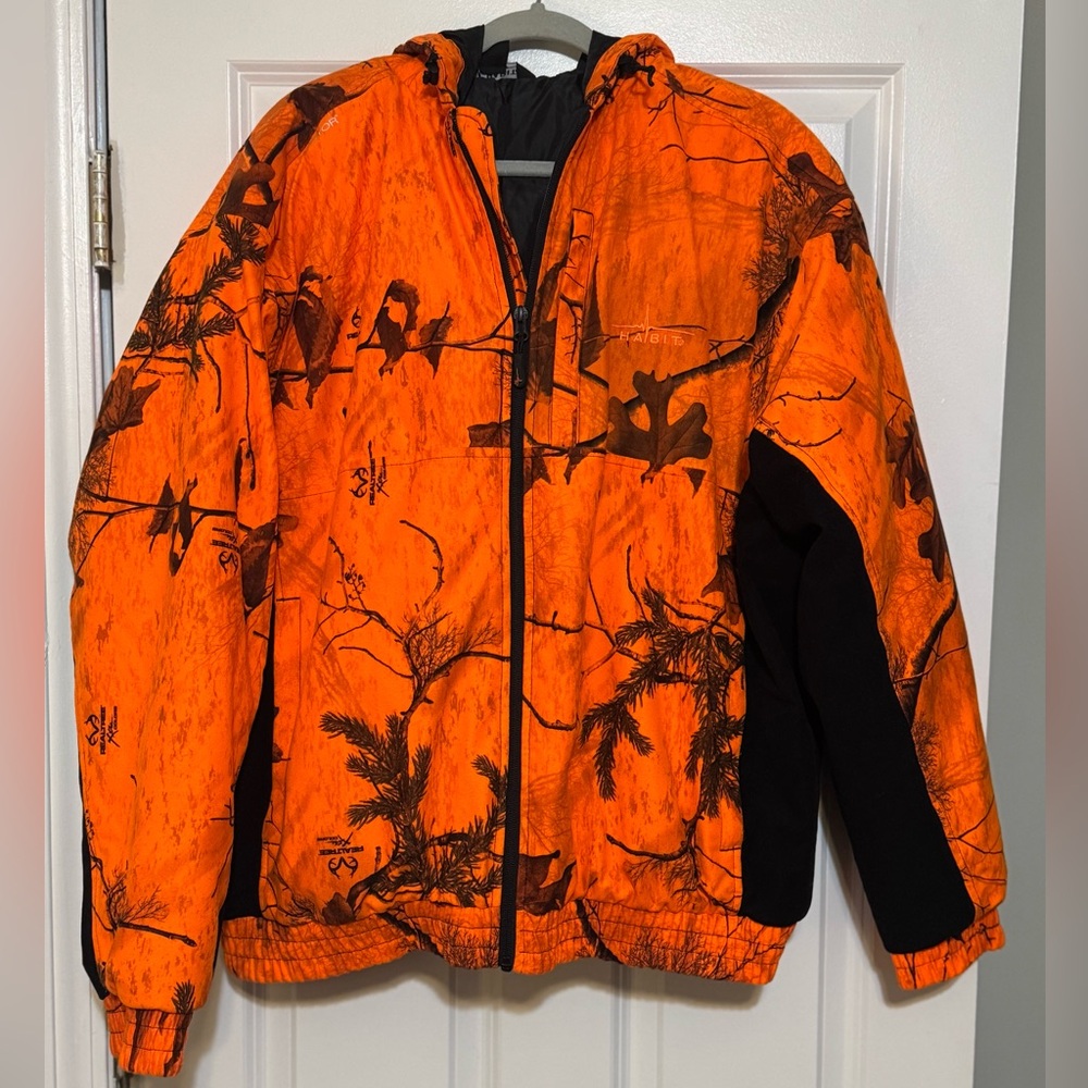 NWOT Mens Cedar Branch Orange Black Realtree Camo Insulated Waterproof Jacket XL